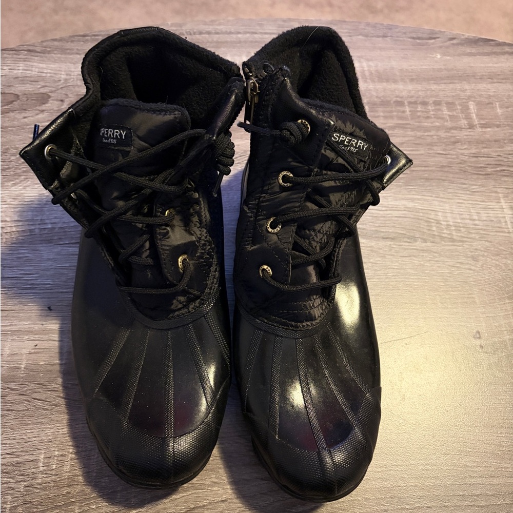 Sperry Black Quilted Lace-Up Duck Boots